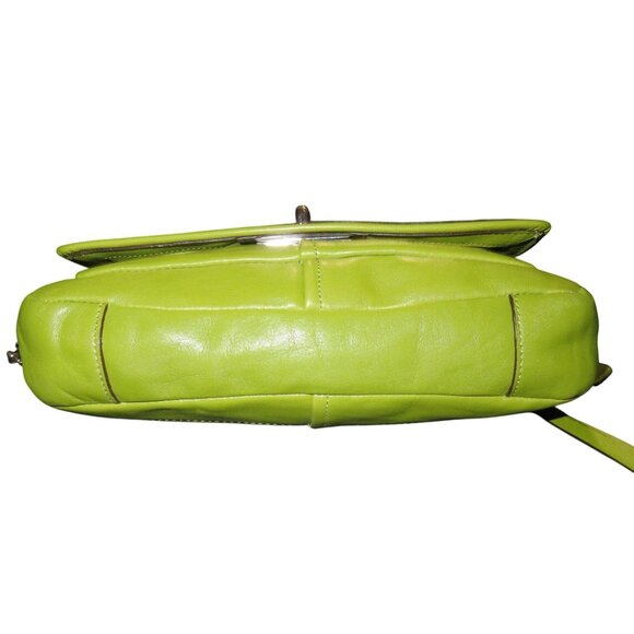 Coach 2012 Chelsea Green Smooth Leather Turn-lock Flap Adjustable Chain Handbag - Picture 5 of 15